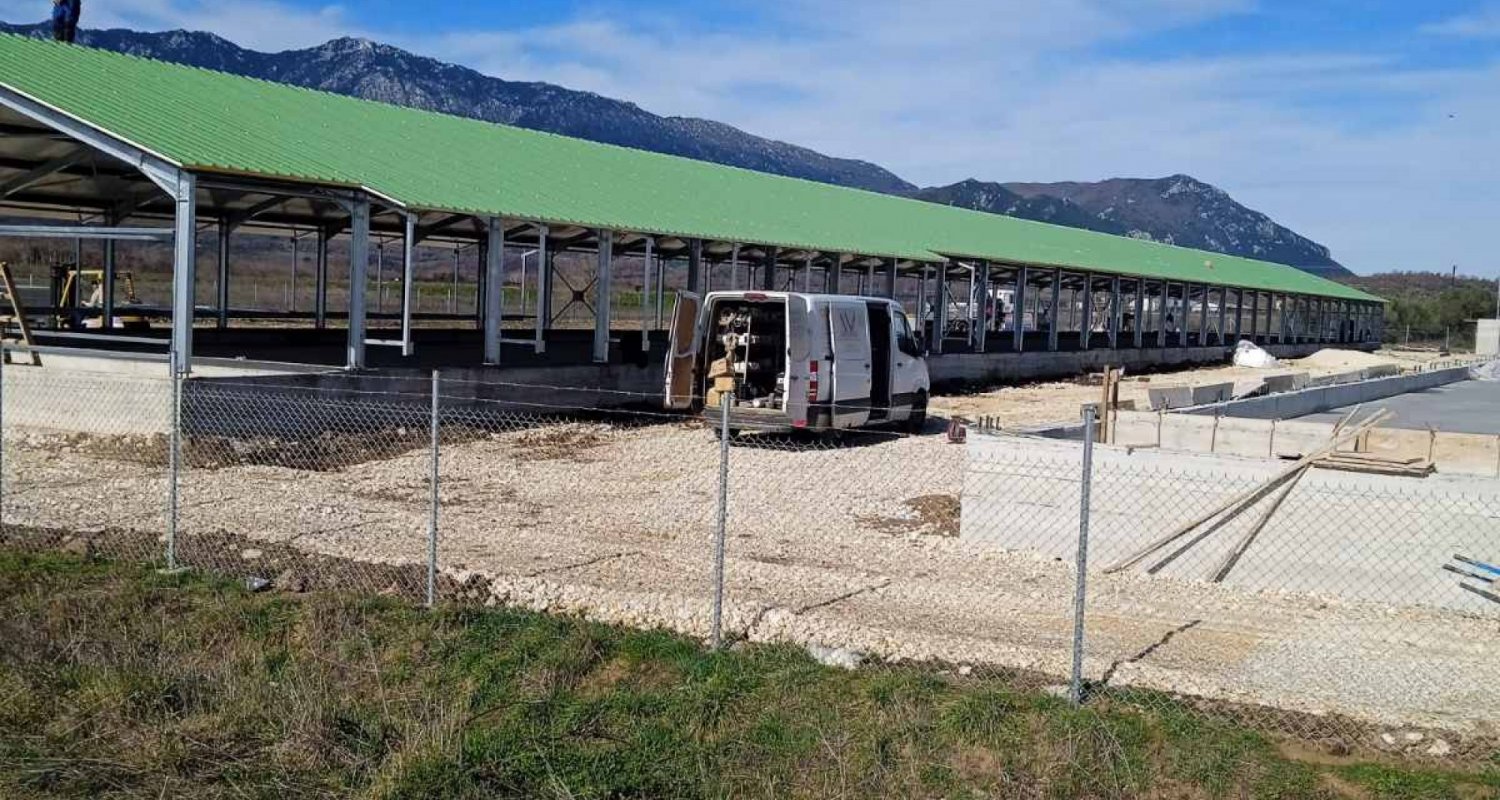Πτηνοτροφία Θερμοκηπιακού τύπου